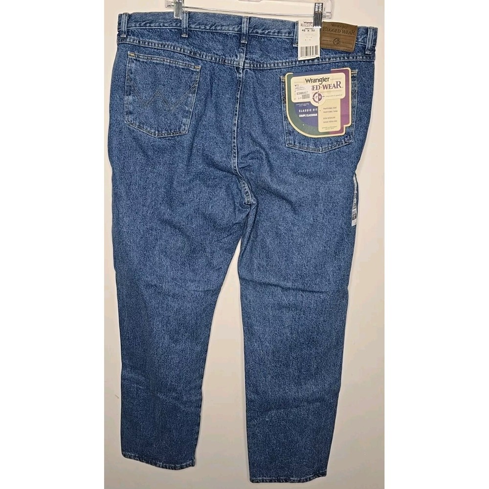 NWT Vintage Wrangler Jeans Mens 46x32 Blue Rugged Wear Classic Fit Made In USA